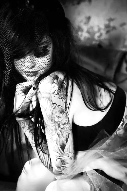 Tattoed girls art pics VI #28055278