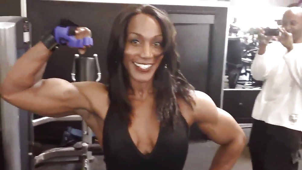 Lenda Murray: Ms. Olympia, Sexy Erstaunlich FBB Muskulösen - Fahrräder #25225698