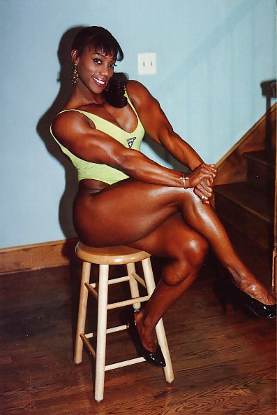 Lenda Murray: Ms. Olympia, Sexy Erstaunlich FBB Muskulösen - Fahrräder #25225836