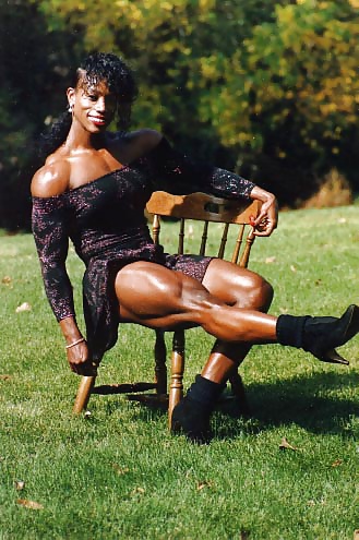 Lenda Murray: Ms Olympia, Sexy Amazing Muscle FBB - Ameman #25225848