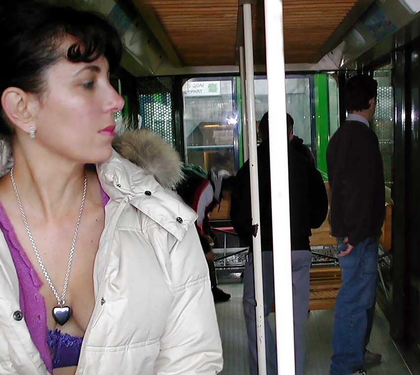 122 - Französisch Nadine In Genf 2002 Blinkend #35342266