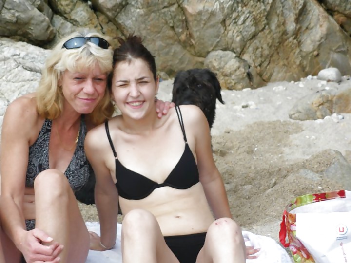 Mutter Und Tochter #31506020