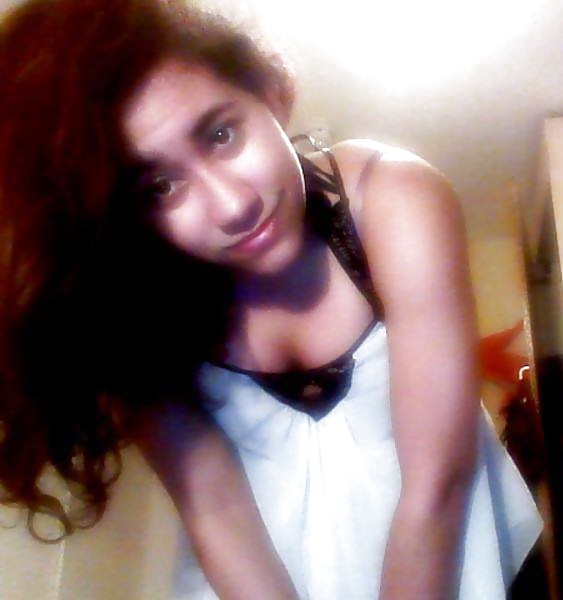 フェイスブックガール: helen p
 #38775856