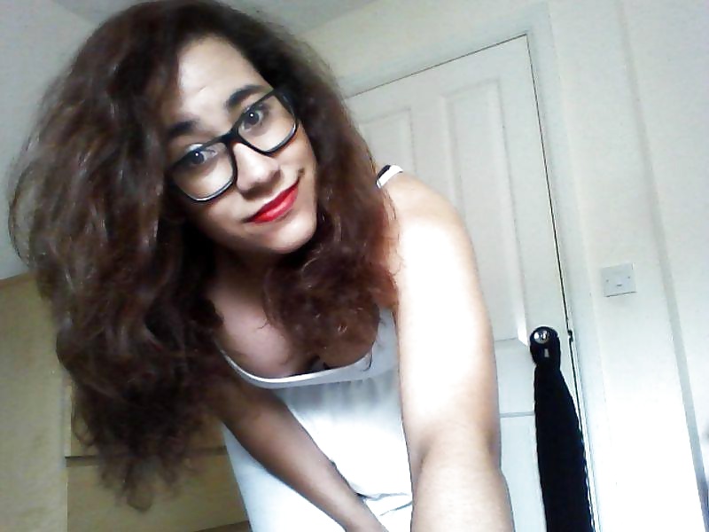 フェイスブックガール: helen p
 #38775893