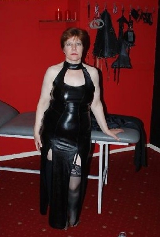 Prostitute britanniche uk prostitute escort e modelle 01
 #40452894