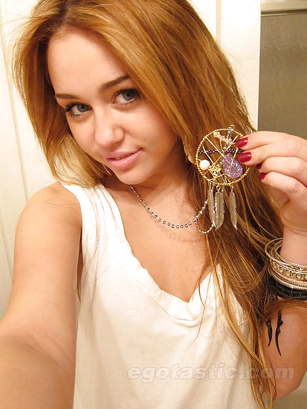 La petera de Miley #40469936