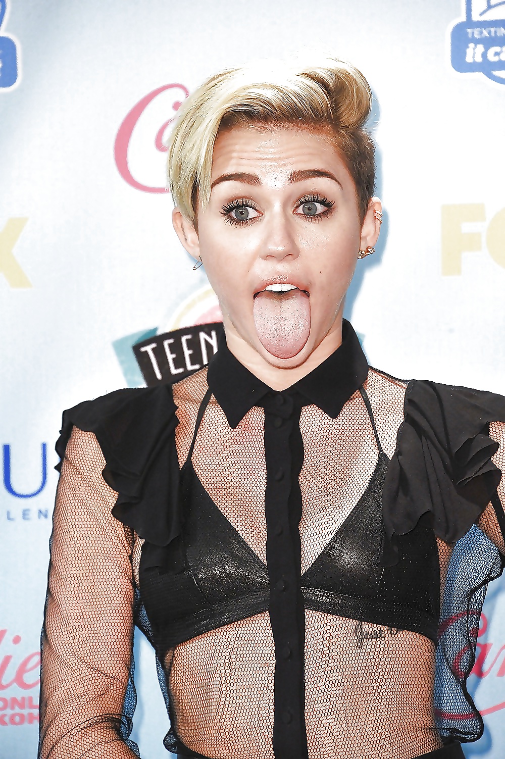 La petera de Miley #40470141