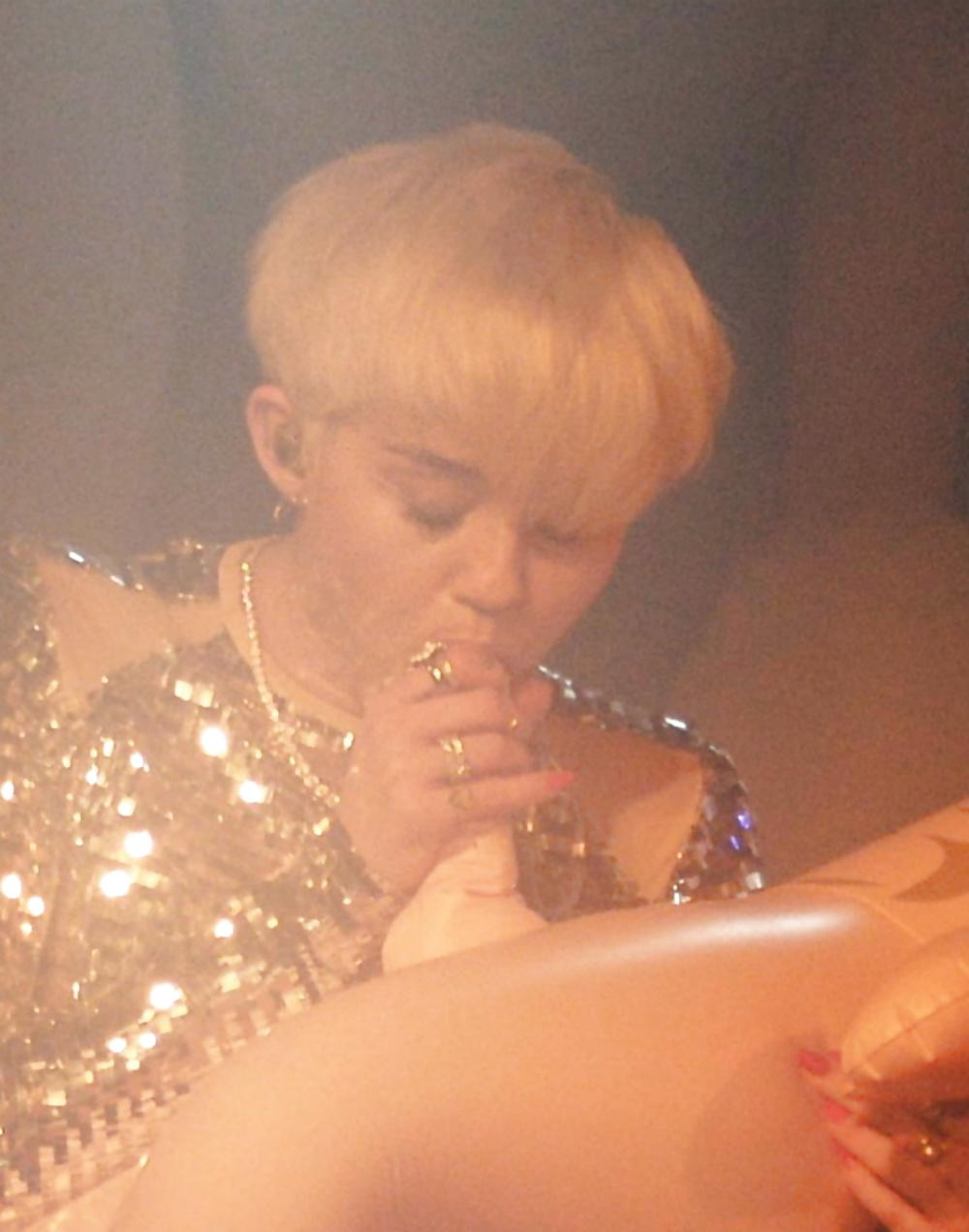 La petera de Miley #40470530