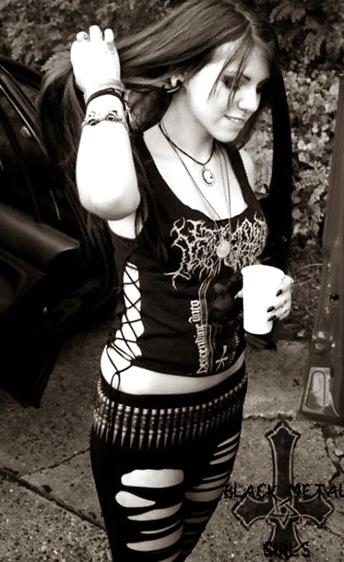 メタルガール
 #32588609