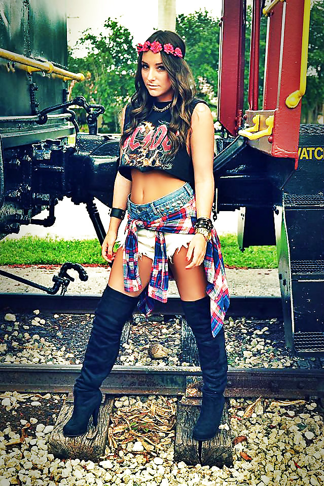 メタルガール
 #32588615