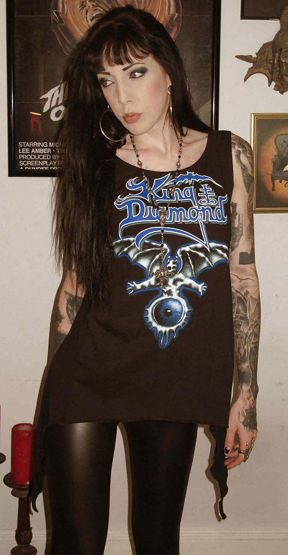 メタルガール
 #32588837