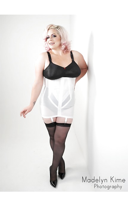 Sexy Women in Girdles & Stockings - 3 #28894552