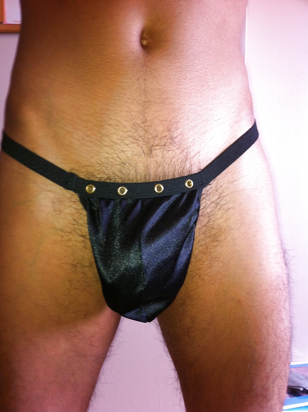 Desnudos y ropa interior masculina
 #23636571
