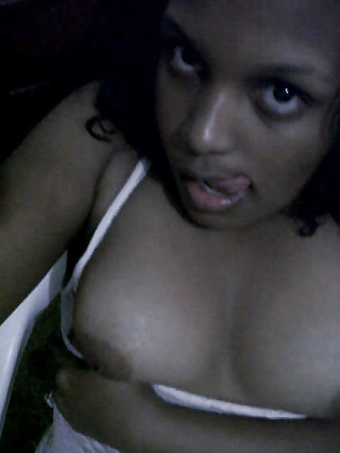 Rachell 
 #24952246
