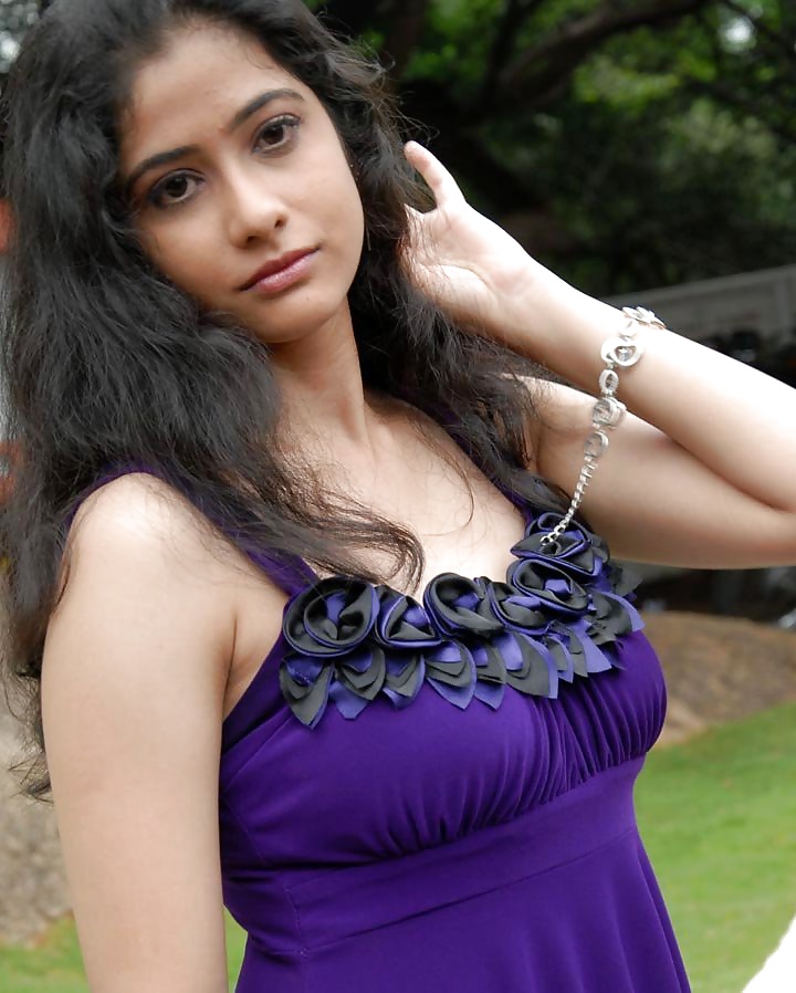 Desi Indian glamorous girls actress #40032348