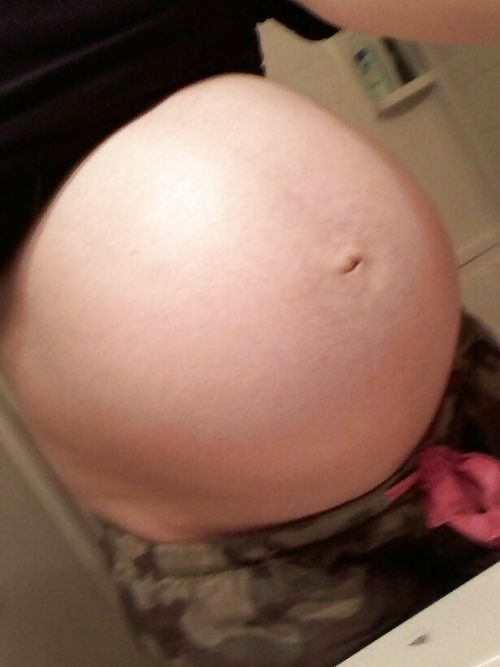 Pregnant ladies #22879570
