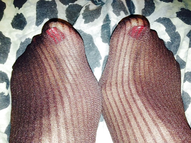 Nylons, Pieds, Orteils Peints! Amusez-vous Avec La Femme! #30250005