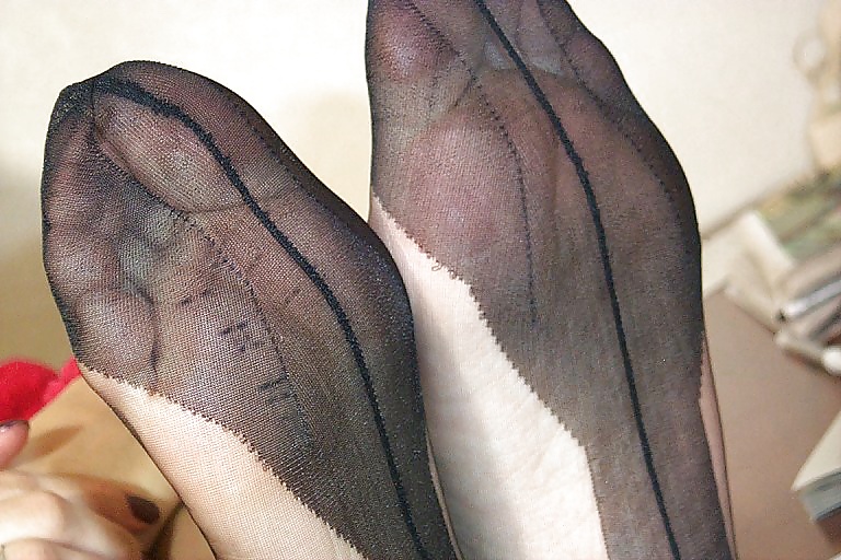 Raw Footage Pantyhosed Feet Only Stockings Nylons Soles #31255932