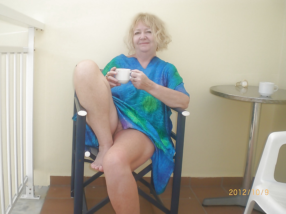 Nos encanta un poco de goldenpussy
 #32511810