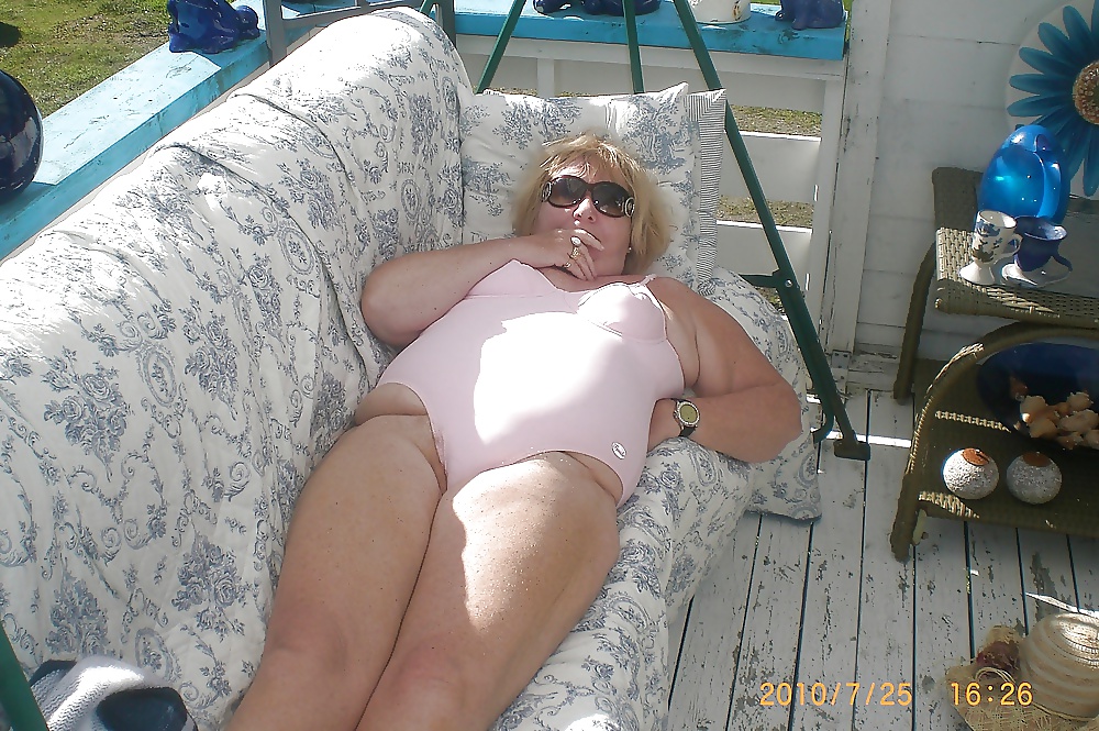 Nos encanta un poco de goldenpussy
 #32511893