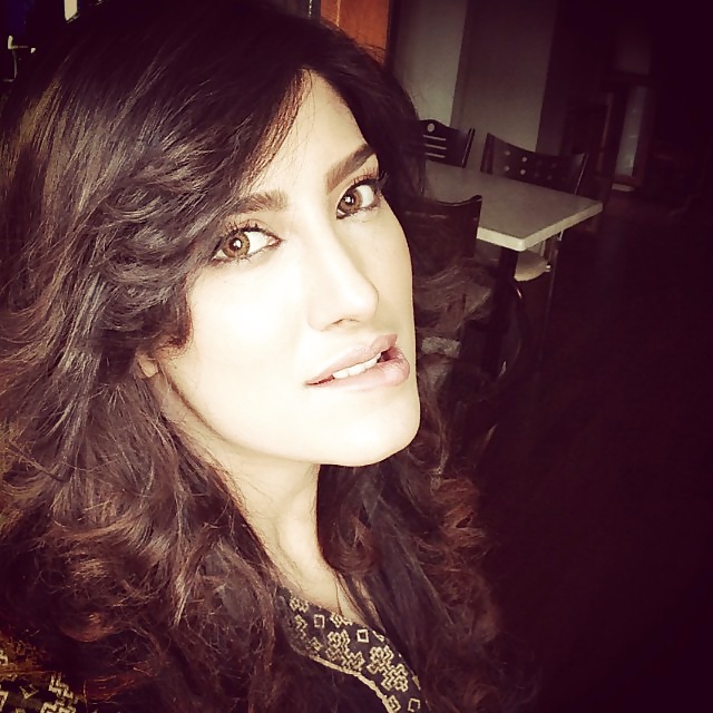 Mehwish Hayat Khan Baisée De Power #26253890