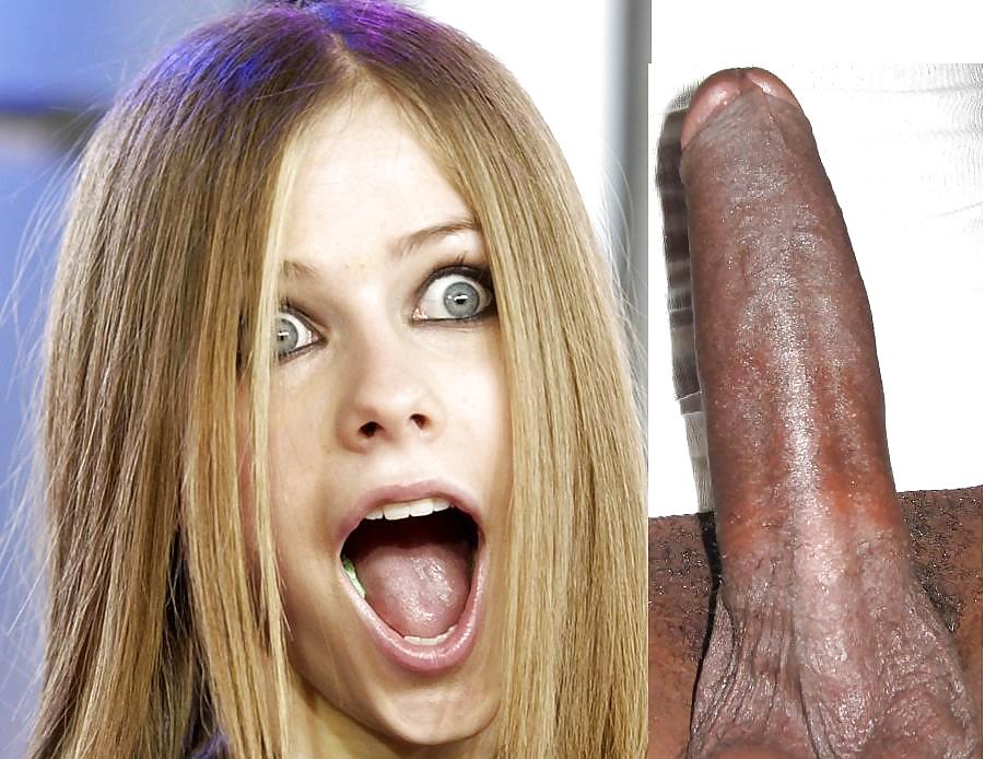 Avril lavigne polla negra 2
 #35616505