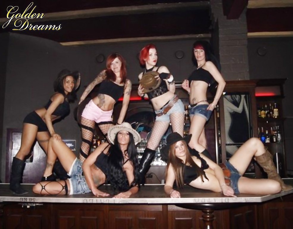 Sluty Mädchen Und Nutten #26489328