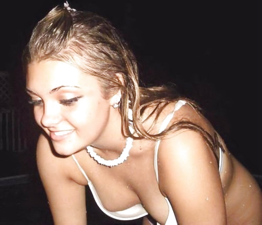 Sluty Mädchen Und Nutten #26489408