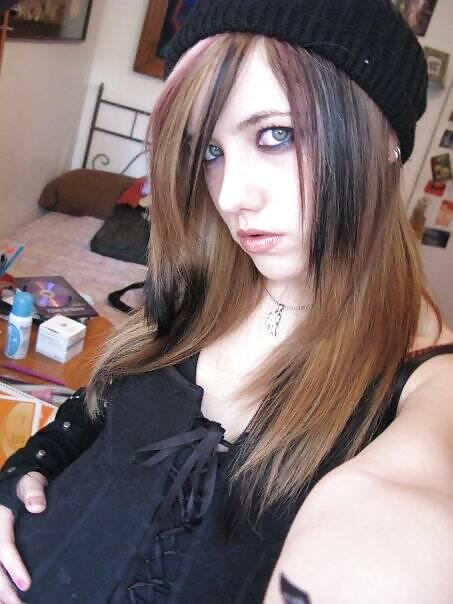 ティーンズ
 #36229181