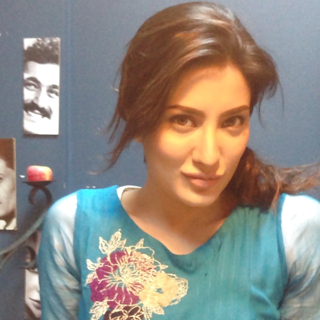 Mehwish Hayat Want A huge Cock For Sucking #26705812