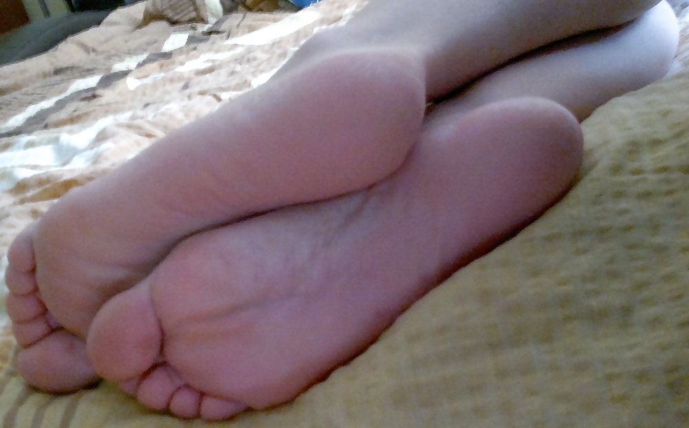 Feet ow my wife - close up #29326482