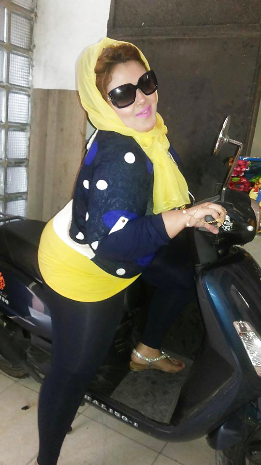 Hijab need your comments 
 #27253539