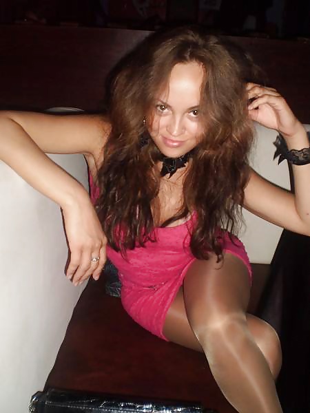 Vere donne russe amatoriali in calze di nylon
 #33033339