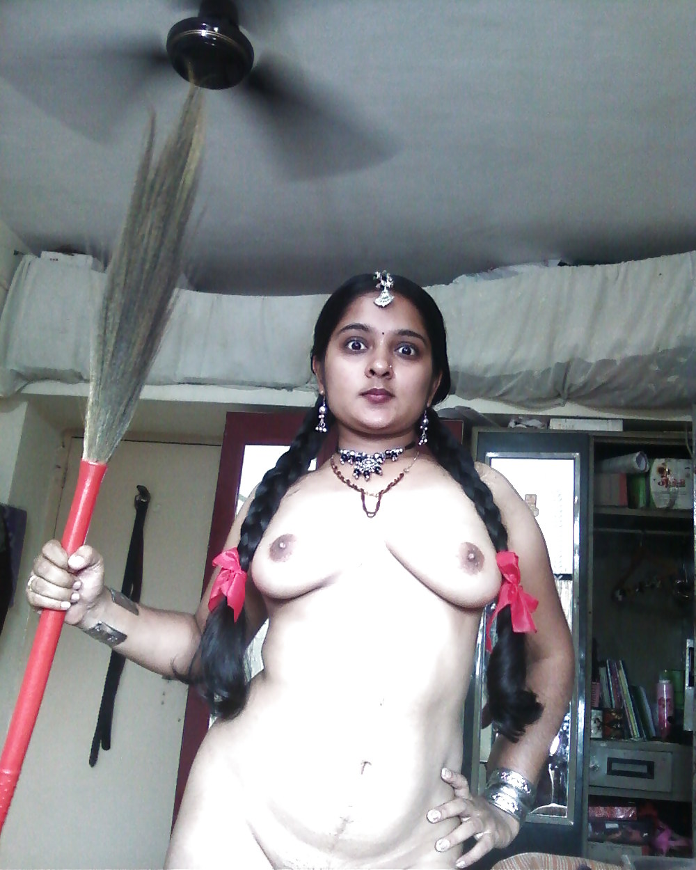 INDIAN HOT GIRLS-MANGLA BHABHI #25109799