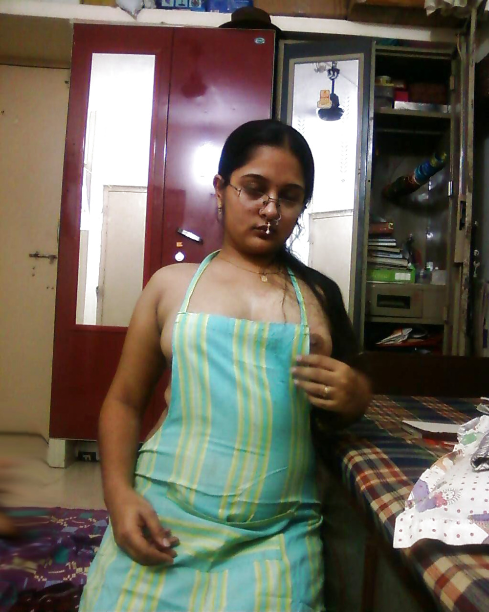 INDIAN HOT GIRLS-MANGLA BHABHI #25111006