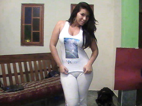 More tunisian girls ...choose and comment part 2 #23837287