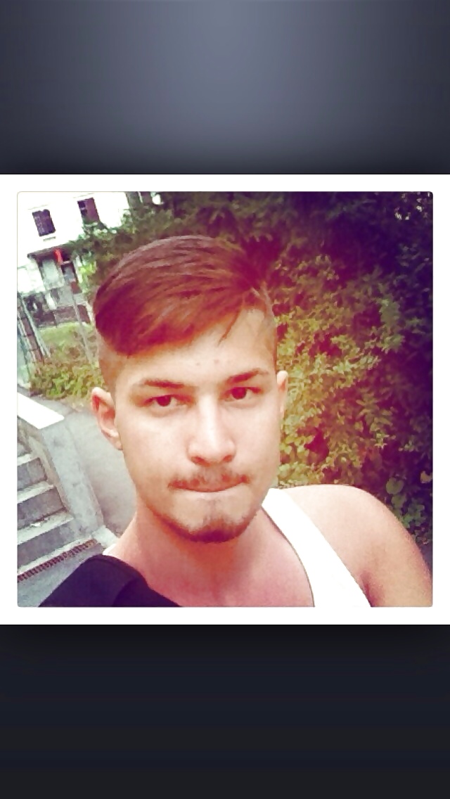 Aslan zurich
 #35699041