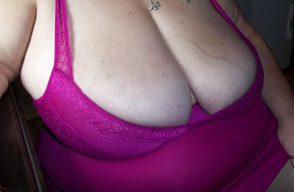 Which of those old bbw boobs do you like most? #28481308