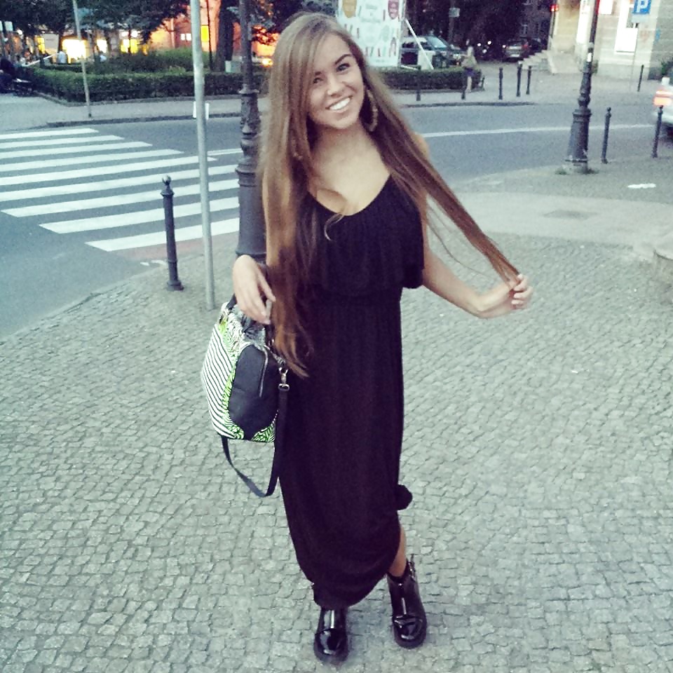 Wunderschöne Frauen Vol 82 #28896101