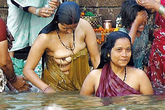 Desi woman bathing #29957077