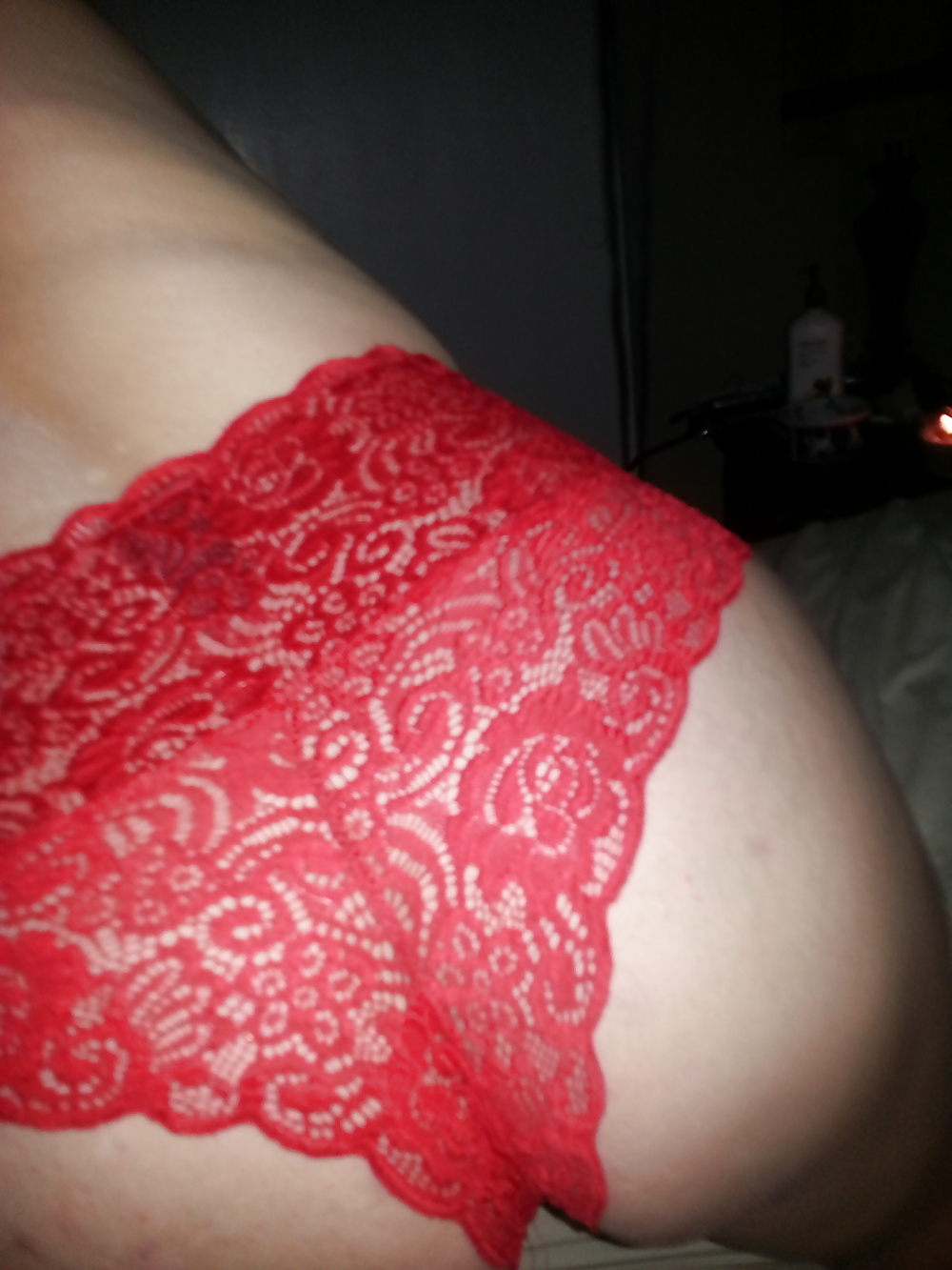 Dame In Rot #30396676