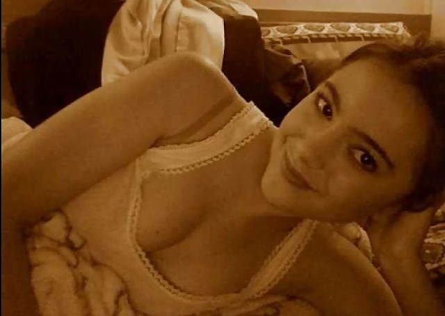 Alexa Nikolas vs. Zoe Belkin #35741313