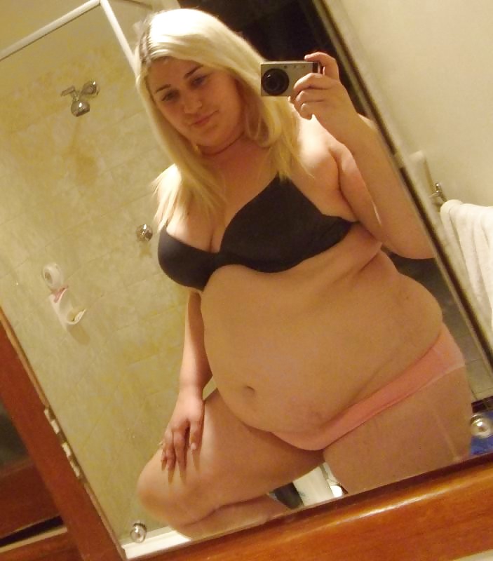Blond with cute belly #33325516