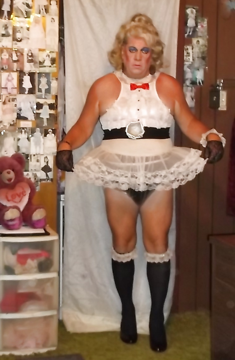 Sissy pansy is a Stupid Pig #28050560