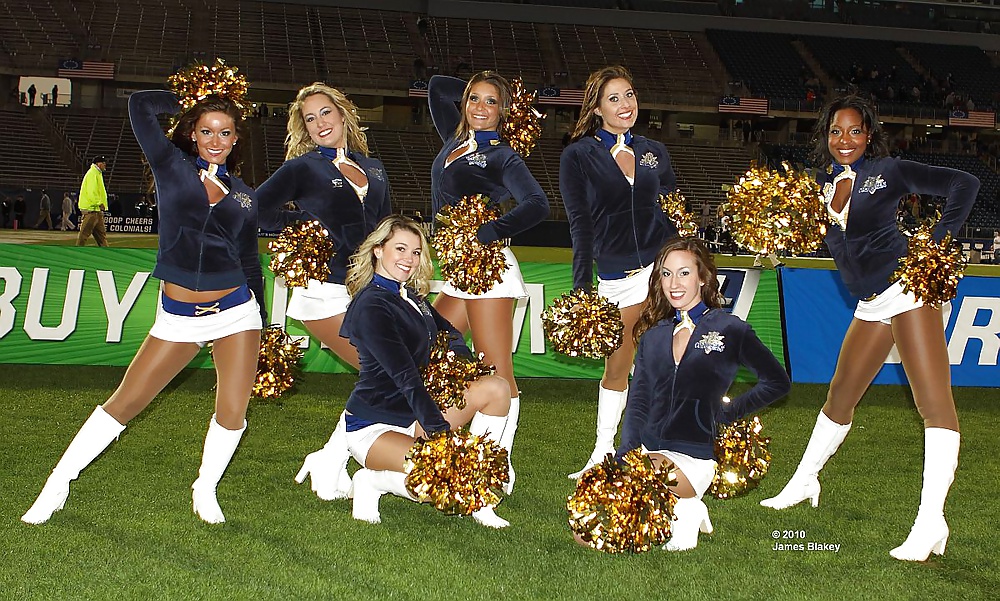 Cheerleaders #35116140