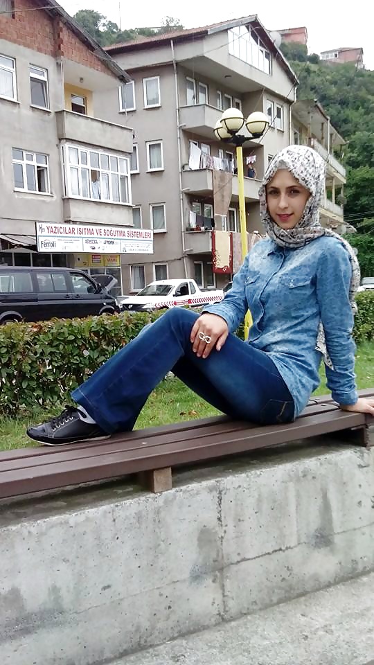 Die Schnittstelle Turbanli Türkisch Hijab Indische Sitzen #30123695