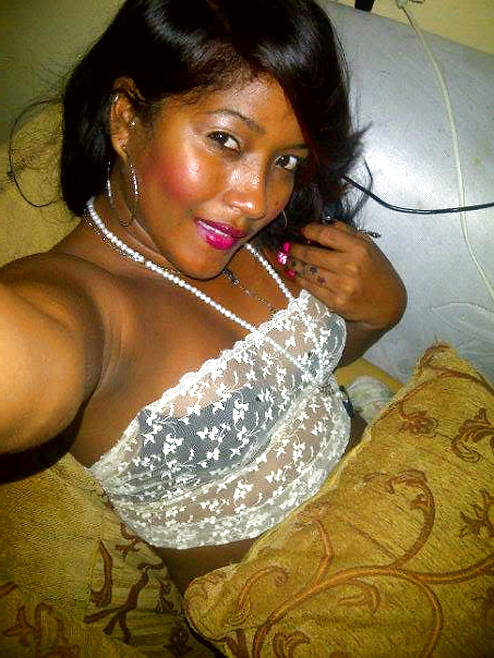 Una chica dominicana llamada elizabeth s.
 #31824244