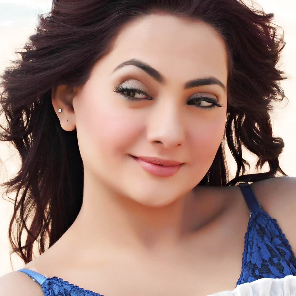 Paki delights
 #25802647