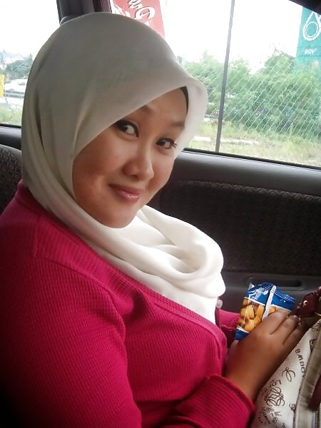Atiqah chubby
 #28727644