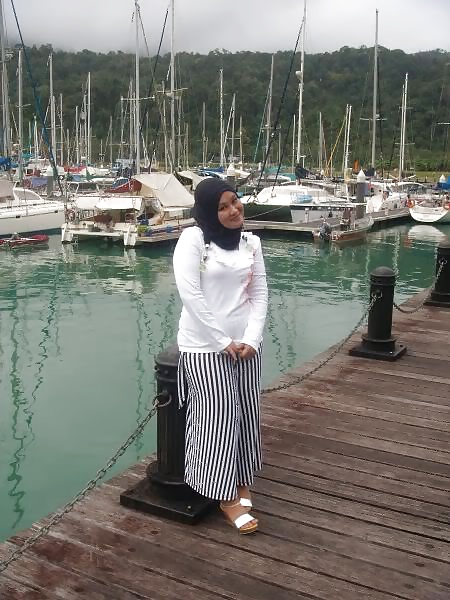 Atiqah chubby
 #28727663